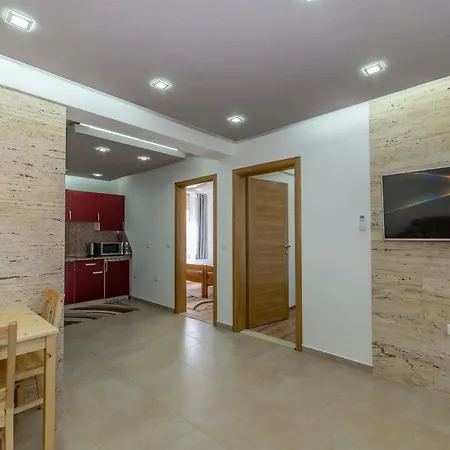 Family Blue Sky Ae1440 Apartman