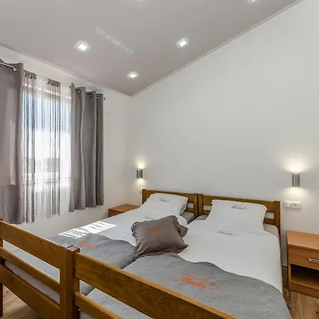 Family Blue Sky Ae1440 Apartman